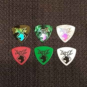 ヨルシカ ピック ポストカード 小冊子 ラババン セット ヨルシカ ピック ポストカード 小冊子 ラババン セット 商品詳細